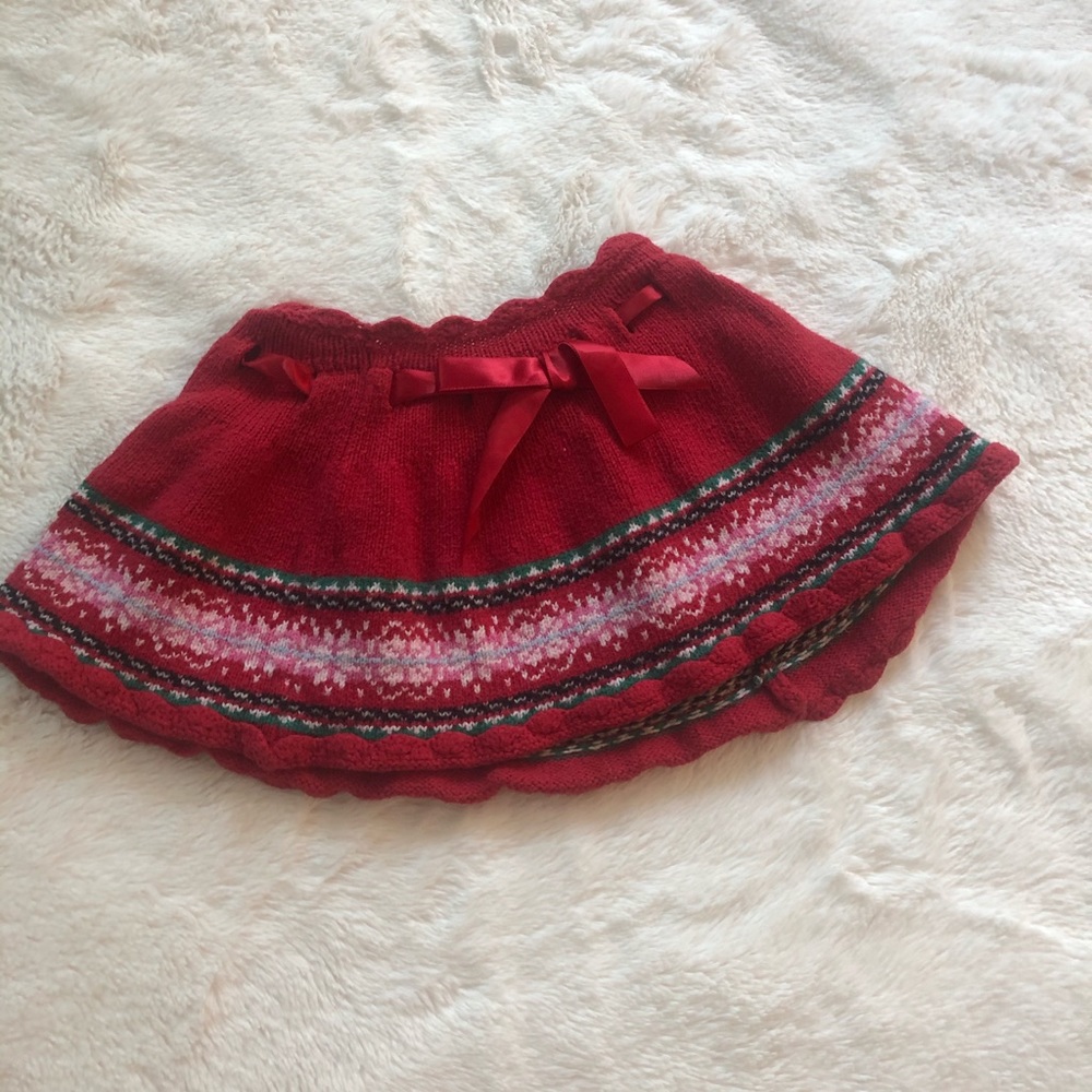Red skirt with ribbon